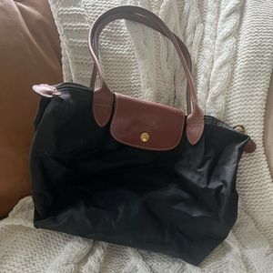 Longchamp Small Le Pliage Nylon Shoulder Tote in Black